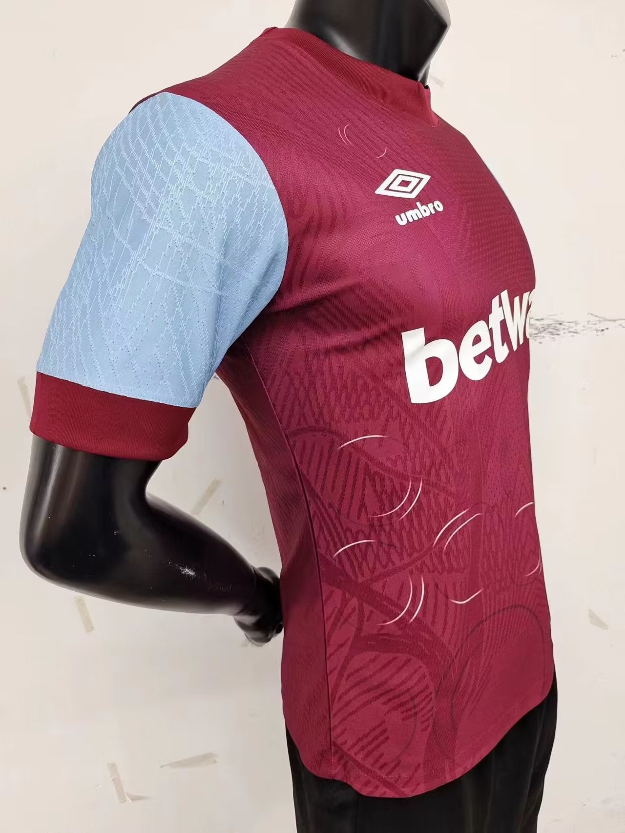 Tenue West Ham - Disponible chez MBK SHOP®