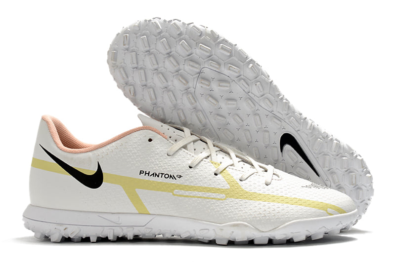 Crampons Nike Phantom GT – Disponible chez MBK SHOP®