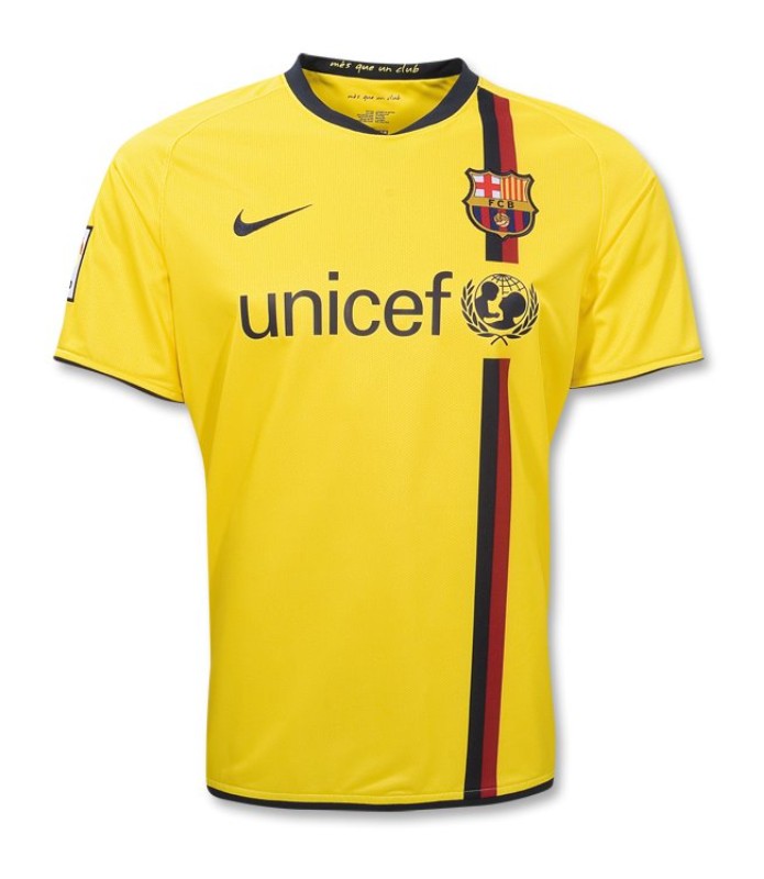 Tenue FC Barcelone - Disponible chez MBK SHOP®