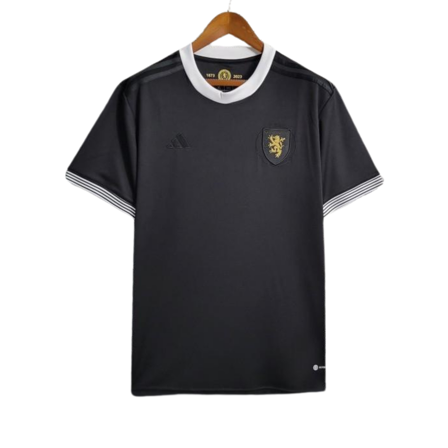 Tenue Ecosse - Disponible chez MBK SHOP®