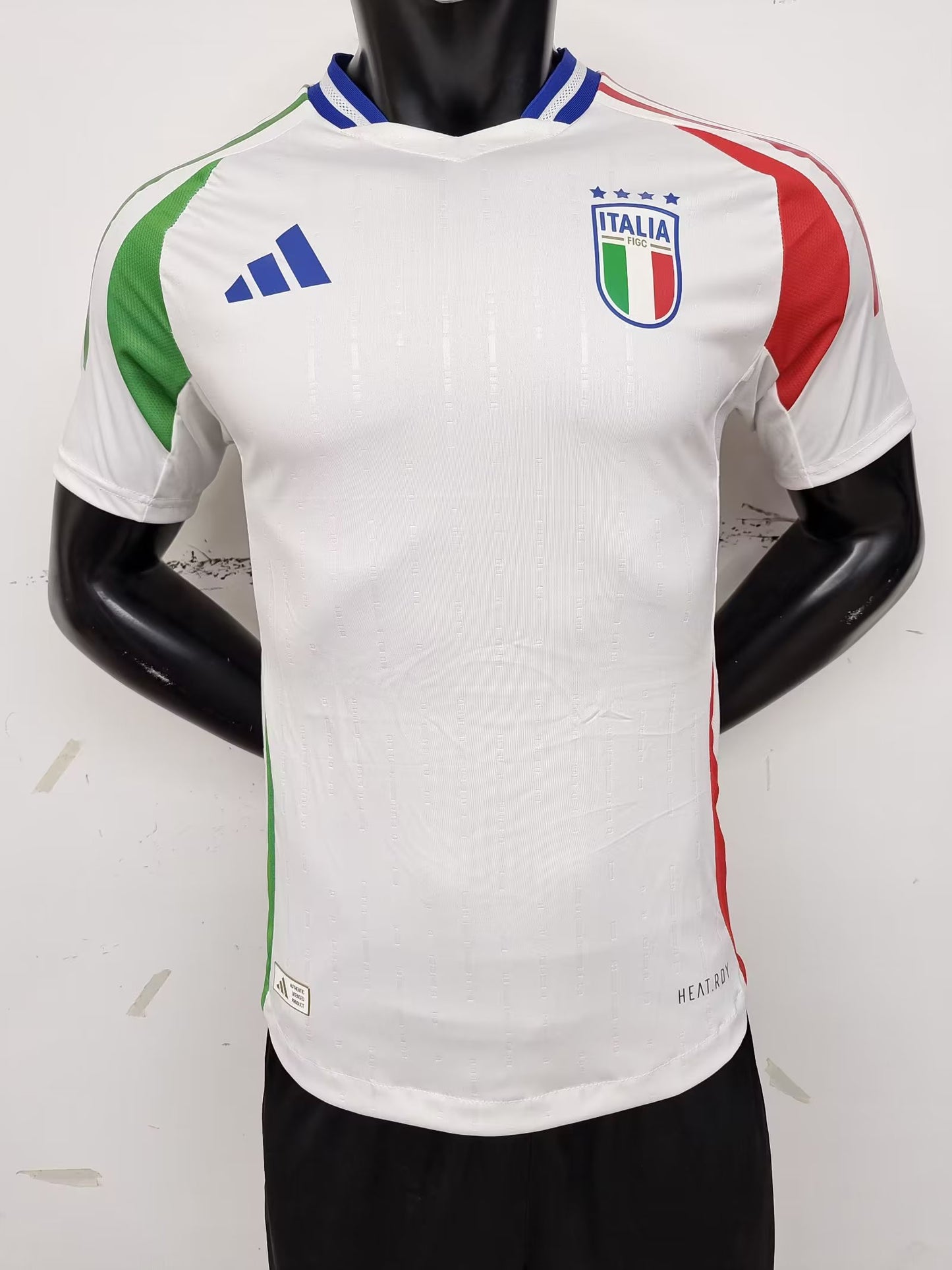 Tenue Italie - Disponible chez MBK SHOP®