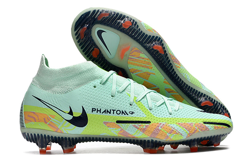 Crampons Nike Phantom GT – Disponible chez MBK SHOP®