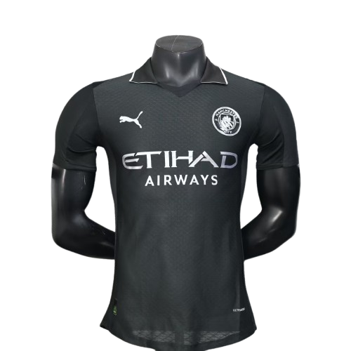 Tenue Manchester City 25/26 - Disponible chez MBK SHOP®