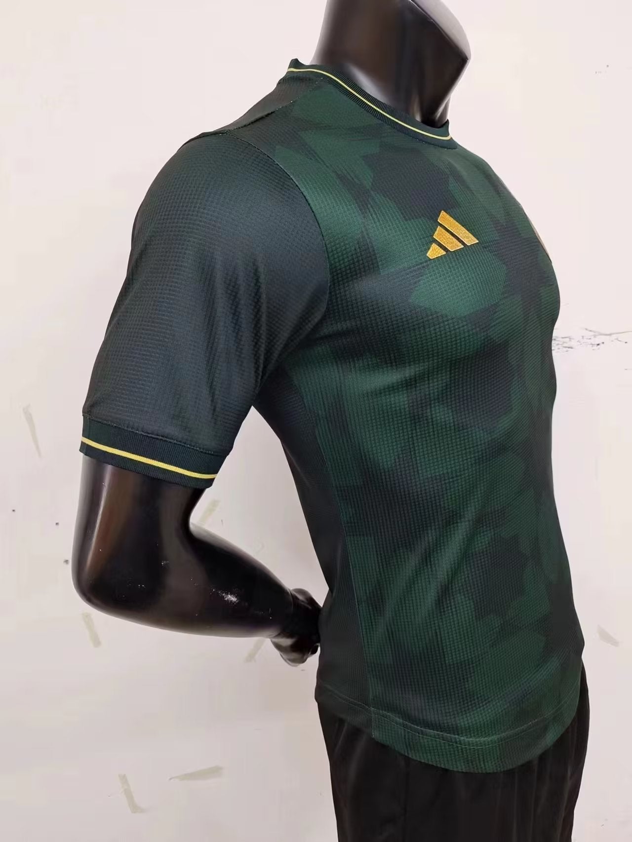 Tenue Algérie - Disponible chez MBK SHOP®