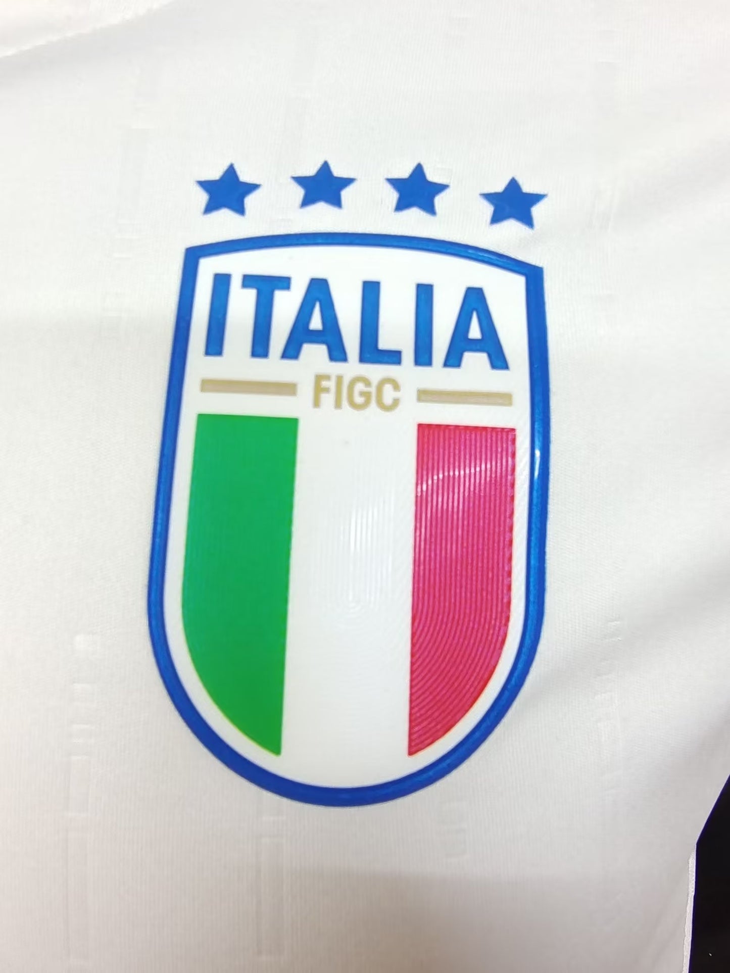 Tenue Italie - Disponible chez MBK SHOP®