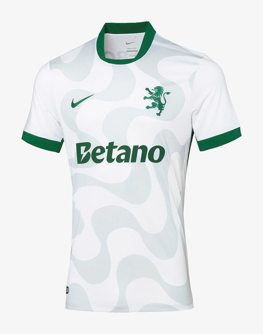 Tenue Sporting CP 25/26 - Disponible chez MBK SHOP®