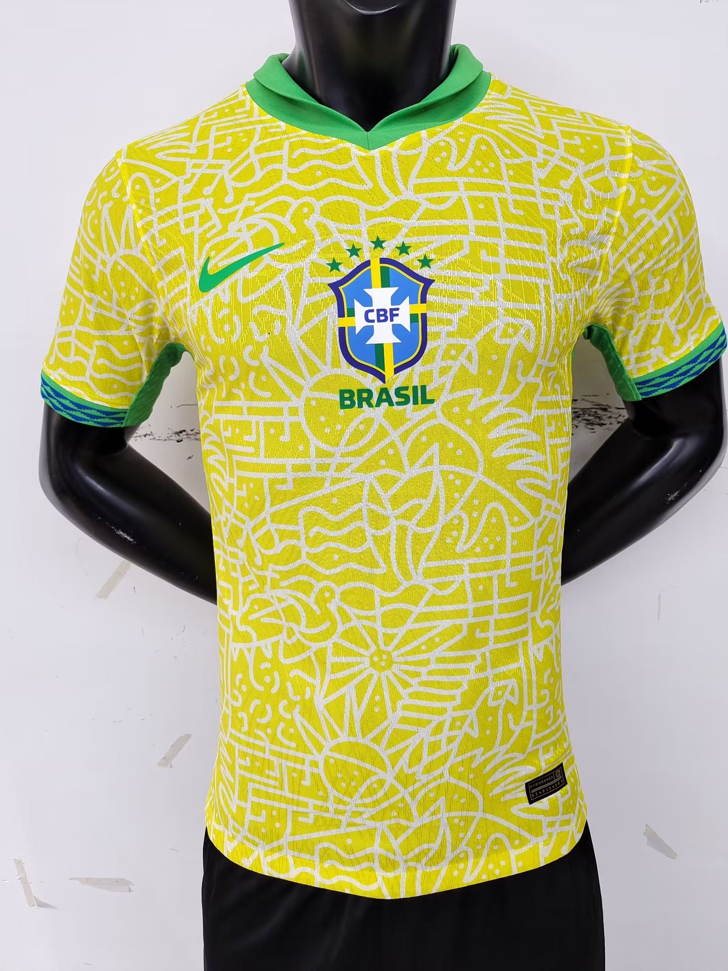 Tenue Brésil -  Disponible chez MBK SHOP®