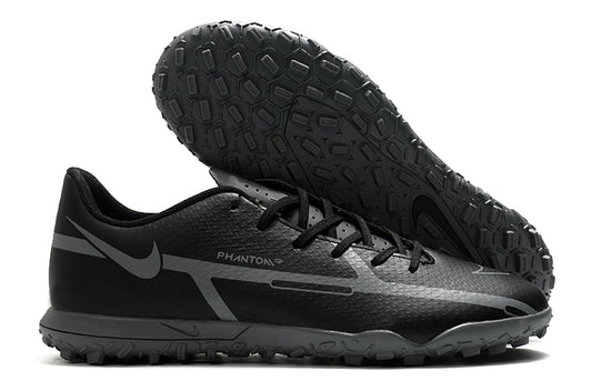 Crampons Nike Phantom GT – Disponible chez MBK SHOP®