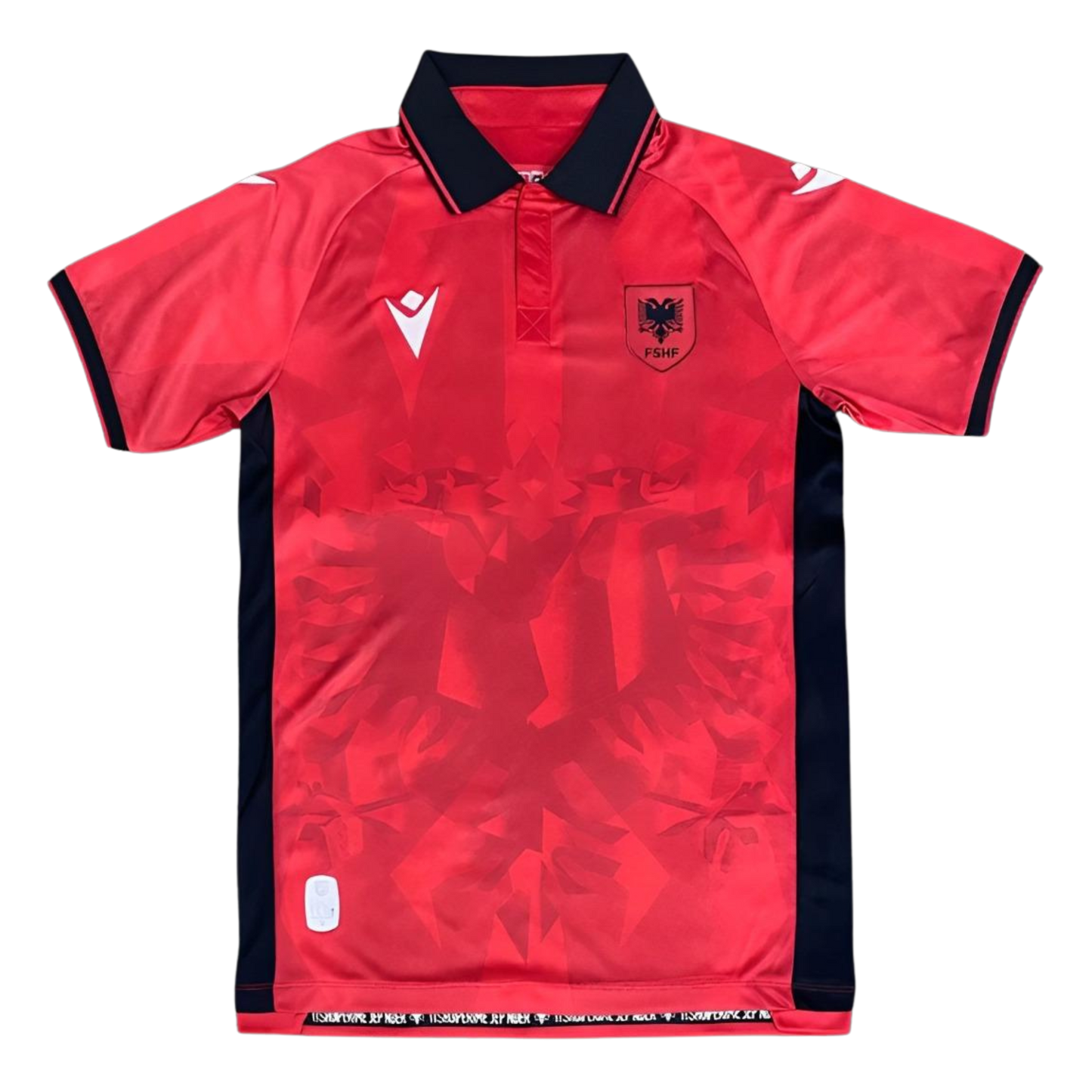 Tenue Albanie -  Disponible chez MBK SHOP®