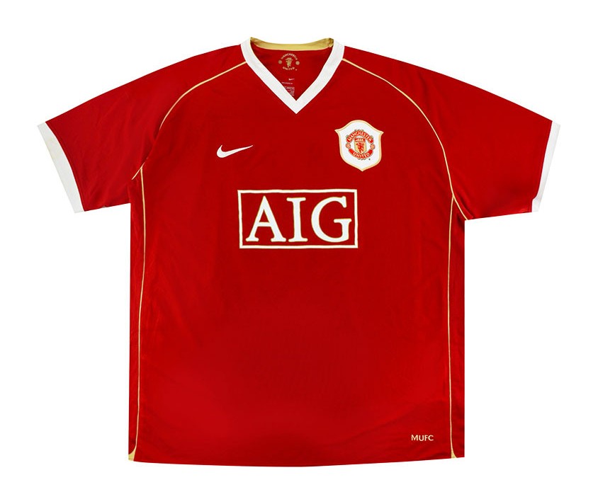 Tenue Manchester United -  Disponible chez MBK SHOP®