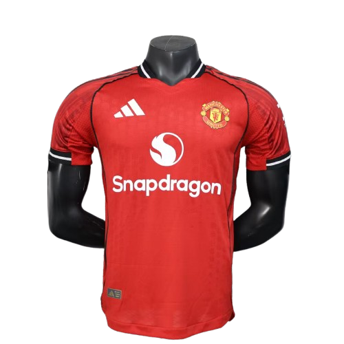 Tenue Manchester United 25/26 -  Disponible chez MBK SHOP®